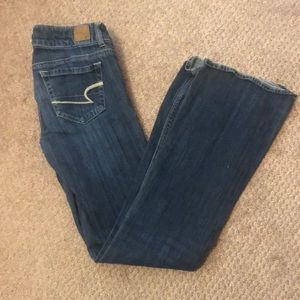 American Eagle Artist Jean